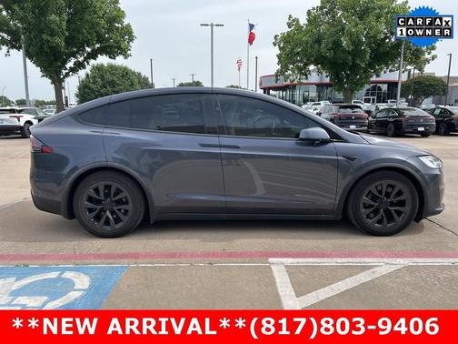 2022 Tesla Model X Plaid