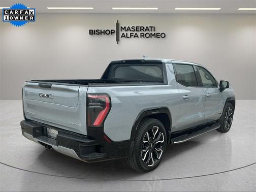 2024 GMC Sierra EV Denali