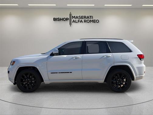 2022 Jeep Grand Cherokee WK Laredo