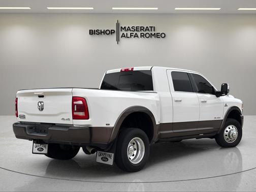 Pearl White 2024 RAM 3500 Longhorn