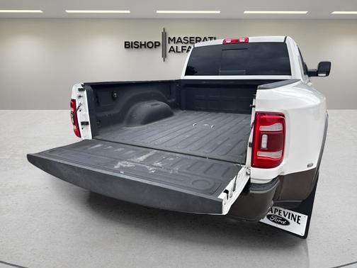 Pearl White 2024 RAM 3500 Longhorn