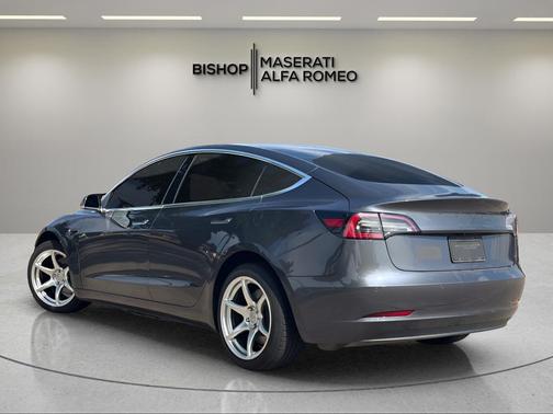 Gray 2019 Tesla Model 3 Mid Range