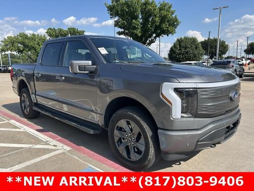 2022 Ford F-150 Lightning LARIAT