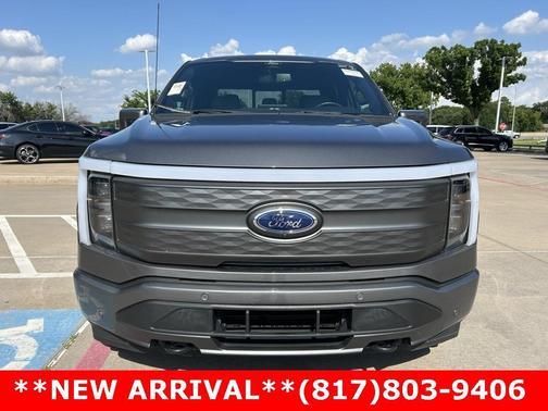 2022 Ford F-150 Lightning LARIAT