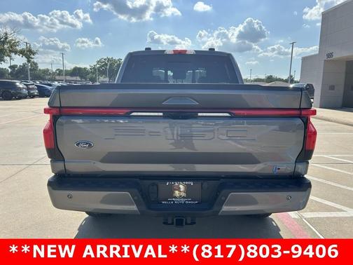 2022 Ford F-150 Lightning LARIAT