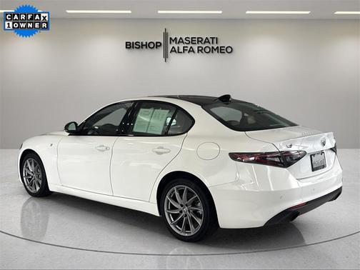 2024 Alfa Romeo Giulia Ti