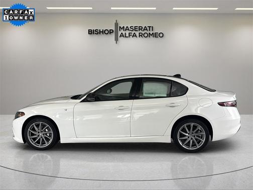 2024 Alfa Romeo Giulia Ti