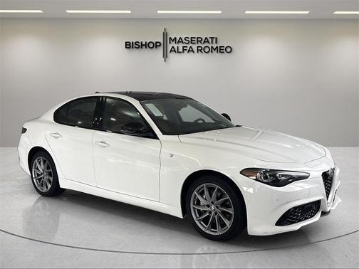 2024 Alfa Romeo Giulia Ti