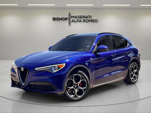 Anodized Blue Metallic 2022 Alfa Romeo Stelvio Ti