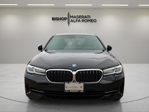 2023 BMW 530e 530e