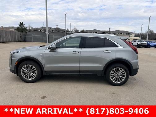 2024 Cadillac XT4 Premium Luxury