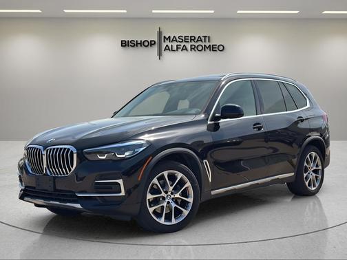 Jet Black 2023 BMW X5 xDrive40i