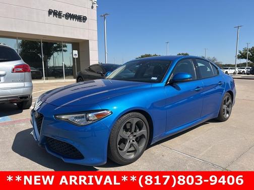 2018 Alfa Romeo Giulia Base