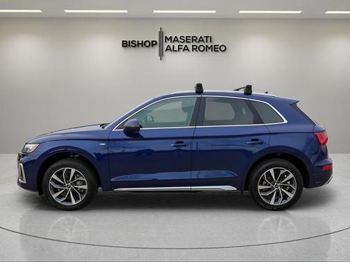 2022 Audi Q5 45 S line Premium Plus
