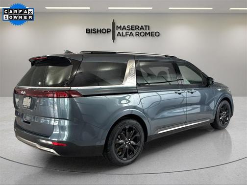 2024 Kia Carnival SX