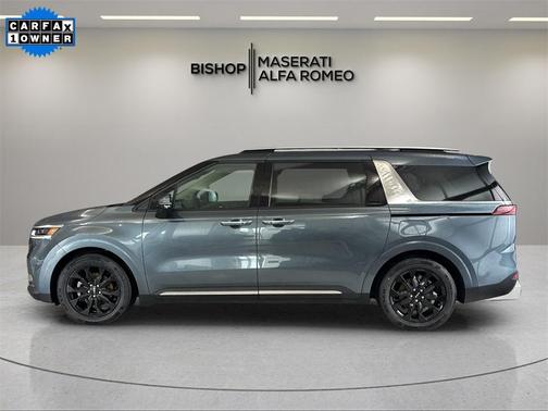 2024 Kia Carnival SX
