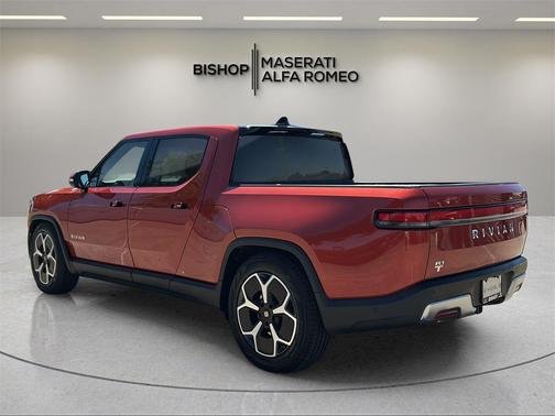 2022 Rivian R1T Adventure Package