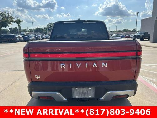 2022 Rivian R1T Adventure Package