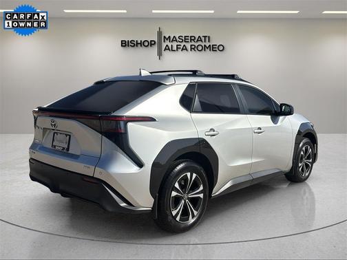 2025 Toyota bZ4X XLE