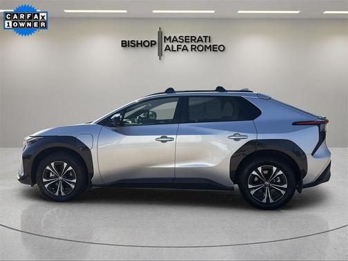 2025 Toyota bZ4X XLE