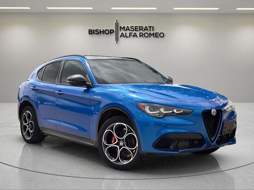 Misano Blue Metallic 2024 Alfa Romeo Stelvio Veloce