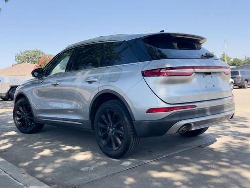 Radiance 2021 Lincoln Corsair Standard