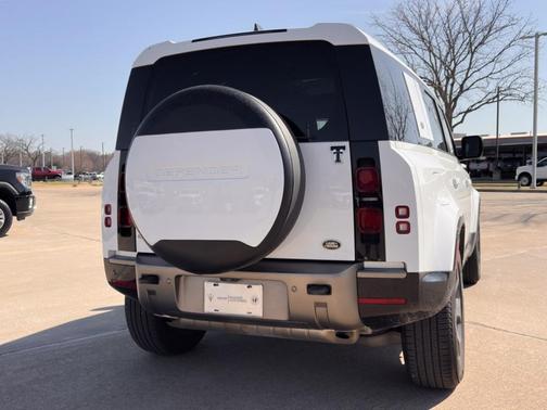 2022 Land Rover Defender 110 X-Dynamic HSE