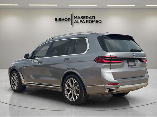 2024 BMW X7 xDrive40i