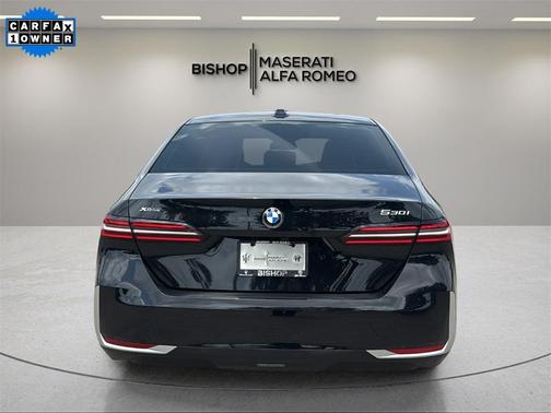 2024 BMW 530 i xDrive