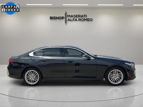 2024 BMW 530 i xDrive