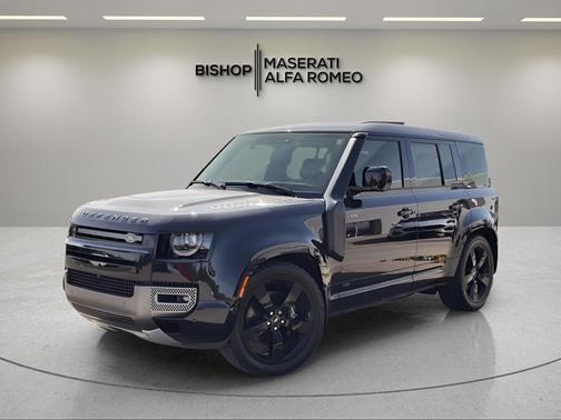 2022 Land Rover Defender 110 V8