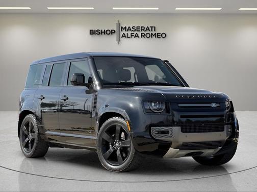 2022 Land Rover Defender 110 V8