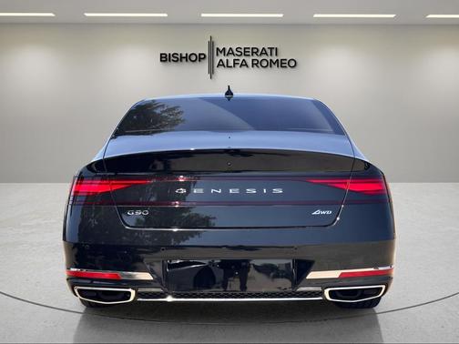 Vik Black 2025 Genesis G90 3.5T e-SC