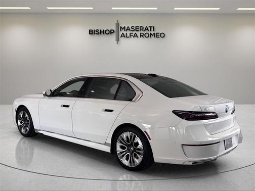 2024 BMW i7 eDrive50