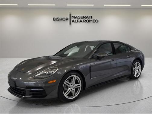 2018 Porsche Panamera 4