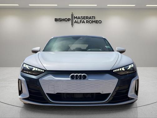 2023 Audi e-tron GT Premium Plus