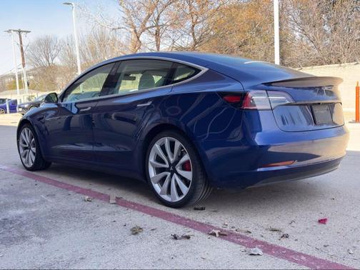 2019 Tesla Model 3 Long Range