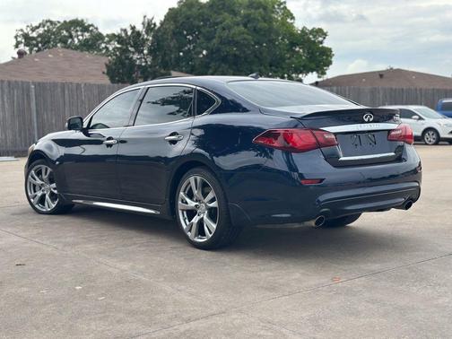 Hermosa Blue 2016 INFINITI Q70L 3.7