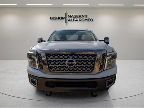 2016 Nissan Titan XD Platinum Reserve