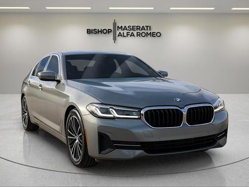2023 BMW 530 i