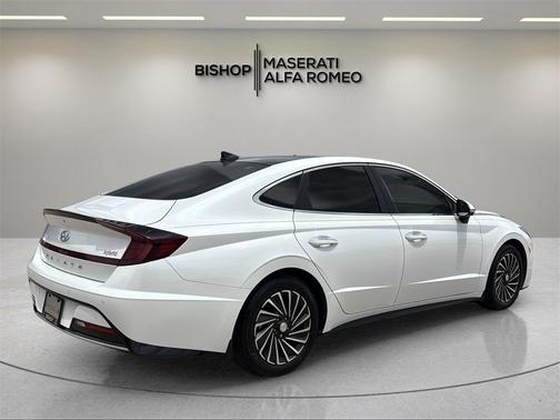 2021 Hyundai SONATA Hybrid Limited