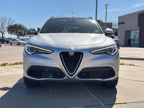 2019 Alfa Romeo Stelvio Ti Sport