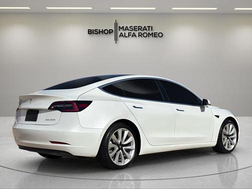 2020 Tesla Model 3 Performance