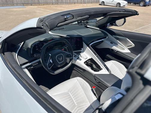 Ceramic Matrix Gray Metallic 2024 Chevrolet Corvette Stingray w/2LT