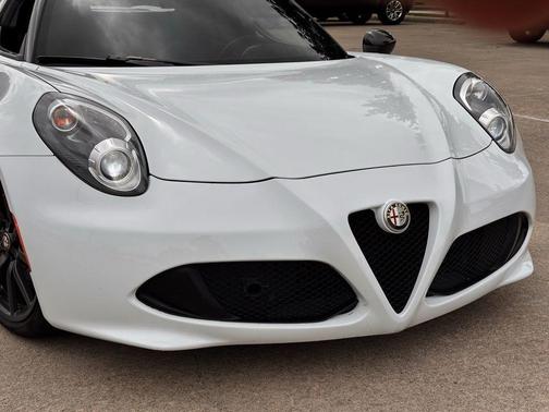 White 2015 Alfa Romeo 4C Spider Spider