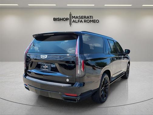 2023 Cadillac Escalade ESV Sport Platinum