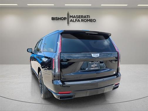 2023 Cadillac Escalade ESV Sport Platinum