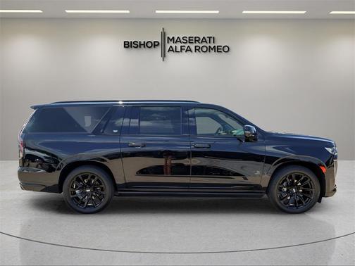 2023 Cadillac Escalade ESV Sport Platinum