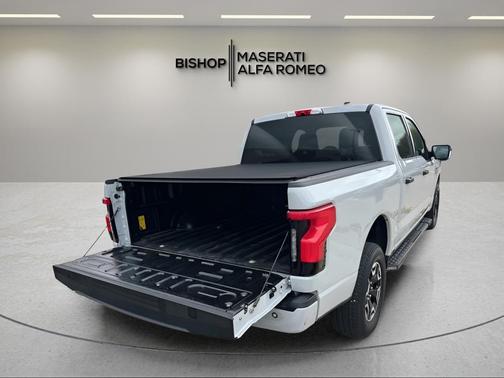 Avalanche 2023 Ford F-150 Lightning XLT