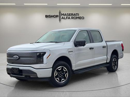 Avalanche 2023 Ford F-150 Lightning XLT